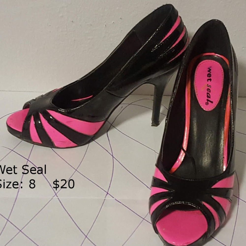 Diva Shoes & Stage Ware